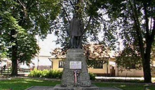 Pomník Mateja Korvina 